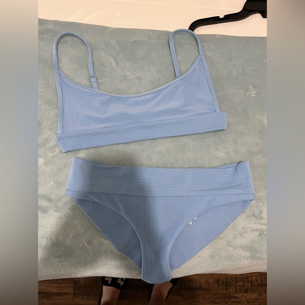frankie’s bikinis gavin ribbed scoop bikini top & gavin cheeky bikini bottom